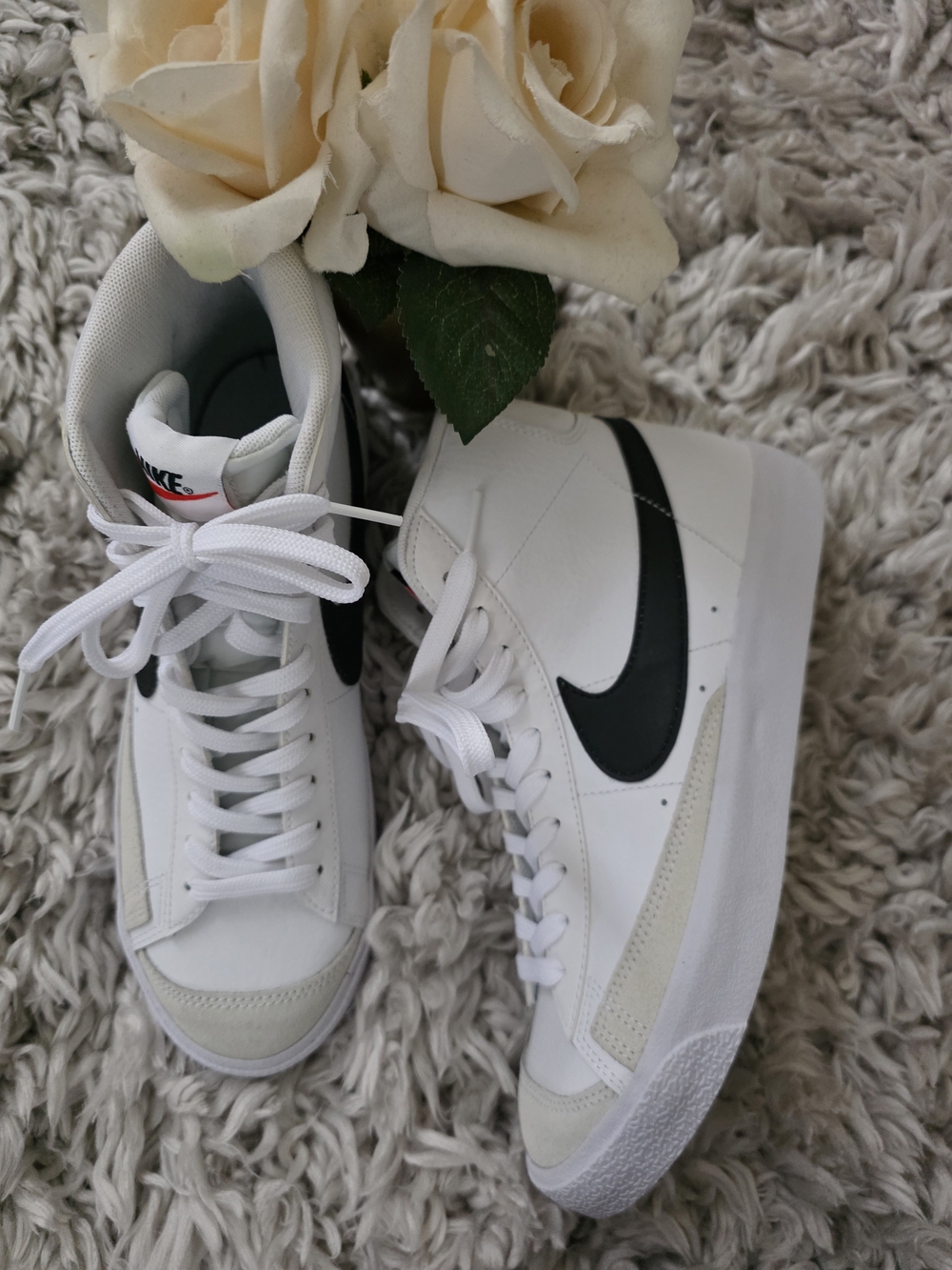 Nike Blazer Mid '77 Sz 7Y